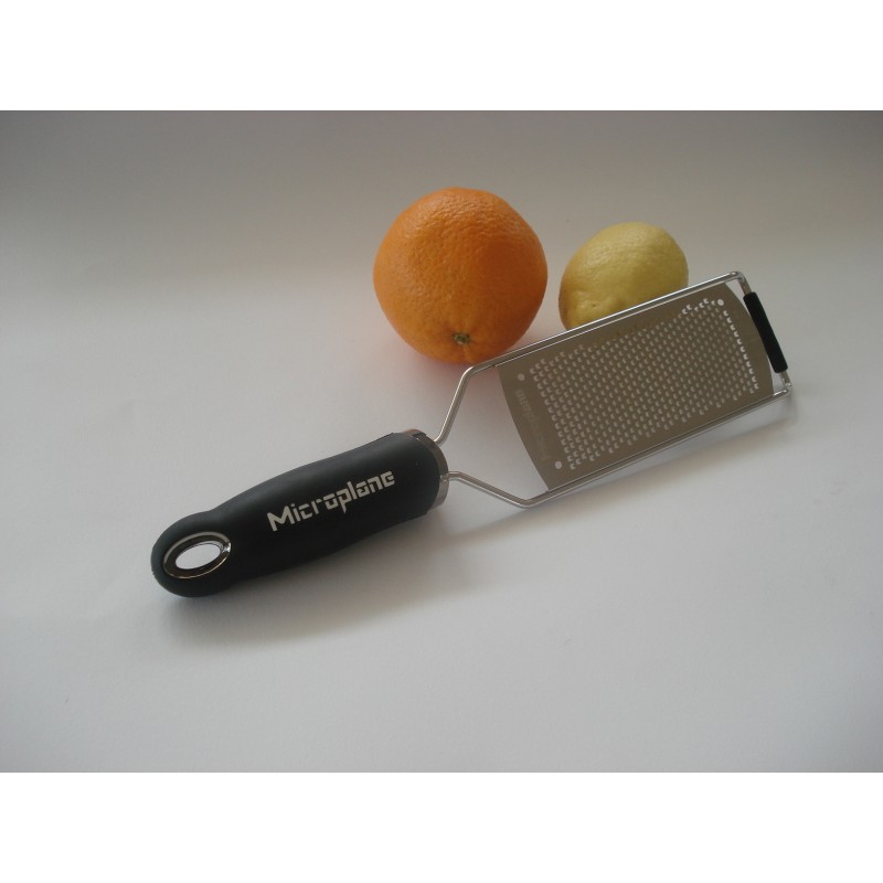 Grattugia corta Microplane professionale ideale per agrumi.