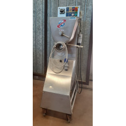 MACCHINA PER PASTA D45 USATA